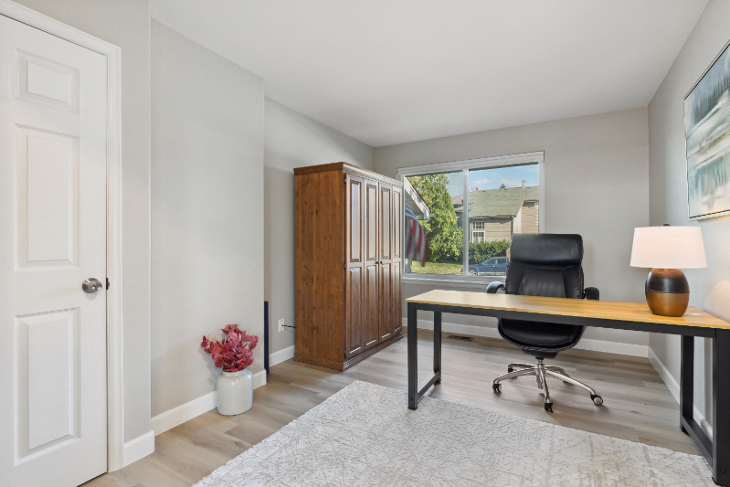 9691 Millstone Ct - Photo 4 of 12