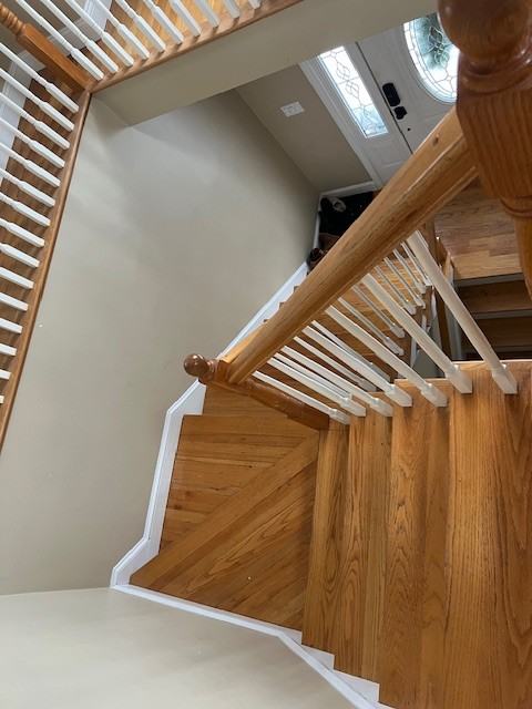 34 Davis St #B - Photo 3 of 40