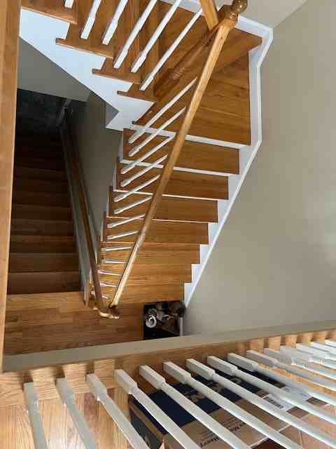 34 Davis St #B - Photo 4 of 40