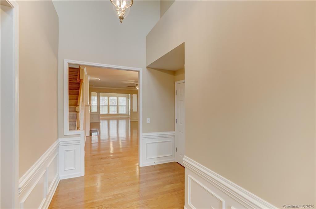 8118 Crater Lake Dr #NA - Photo 5 of 34