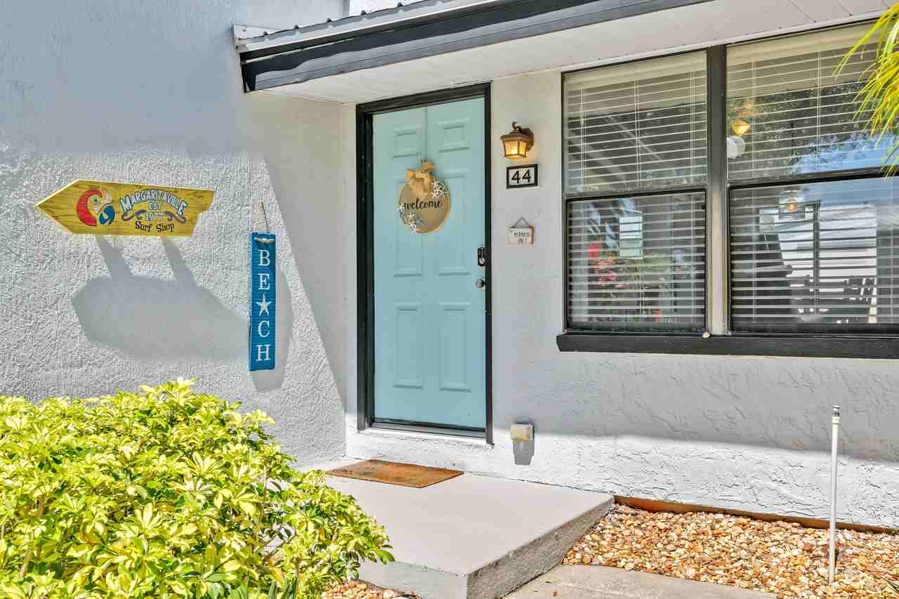 44 Jacaranda Cay Ct #44 - Photo 3 of 26