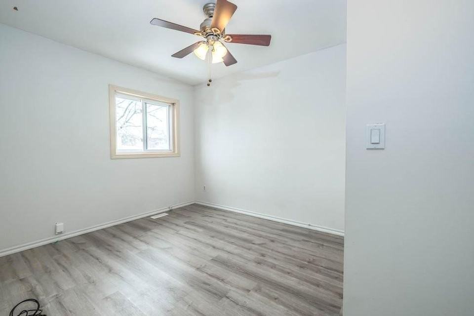 584 Northcliffe Boulevard - Photo 7