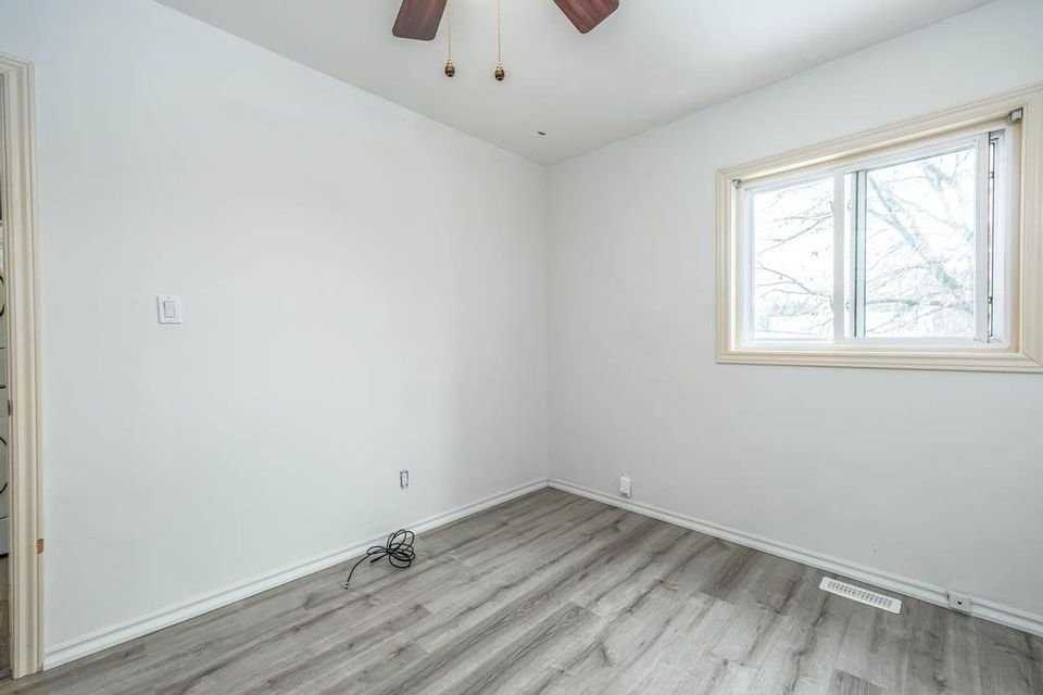 584 Northcliffe Boulevard - Photo 8