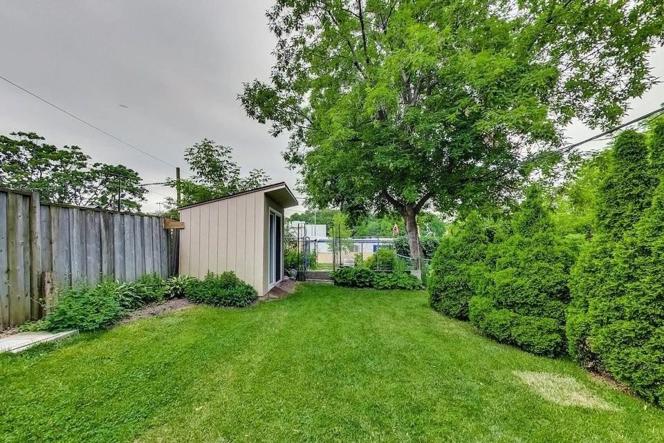 584 Northcliffe Boulevard - Photo 10