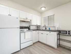 Ashlan Apartments - Photo 1 of 1