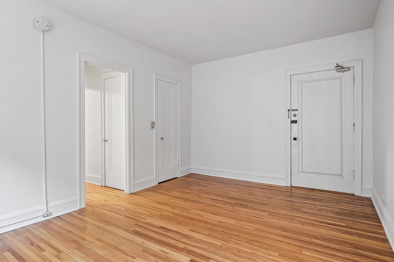 2216 Harriet Ave Apartments | Origen Living - Photo 6 of 13