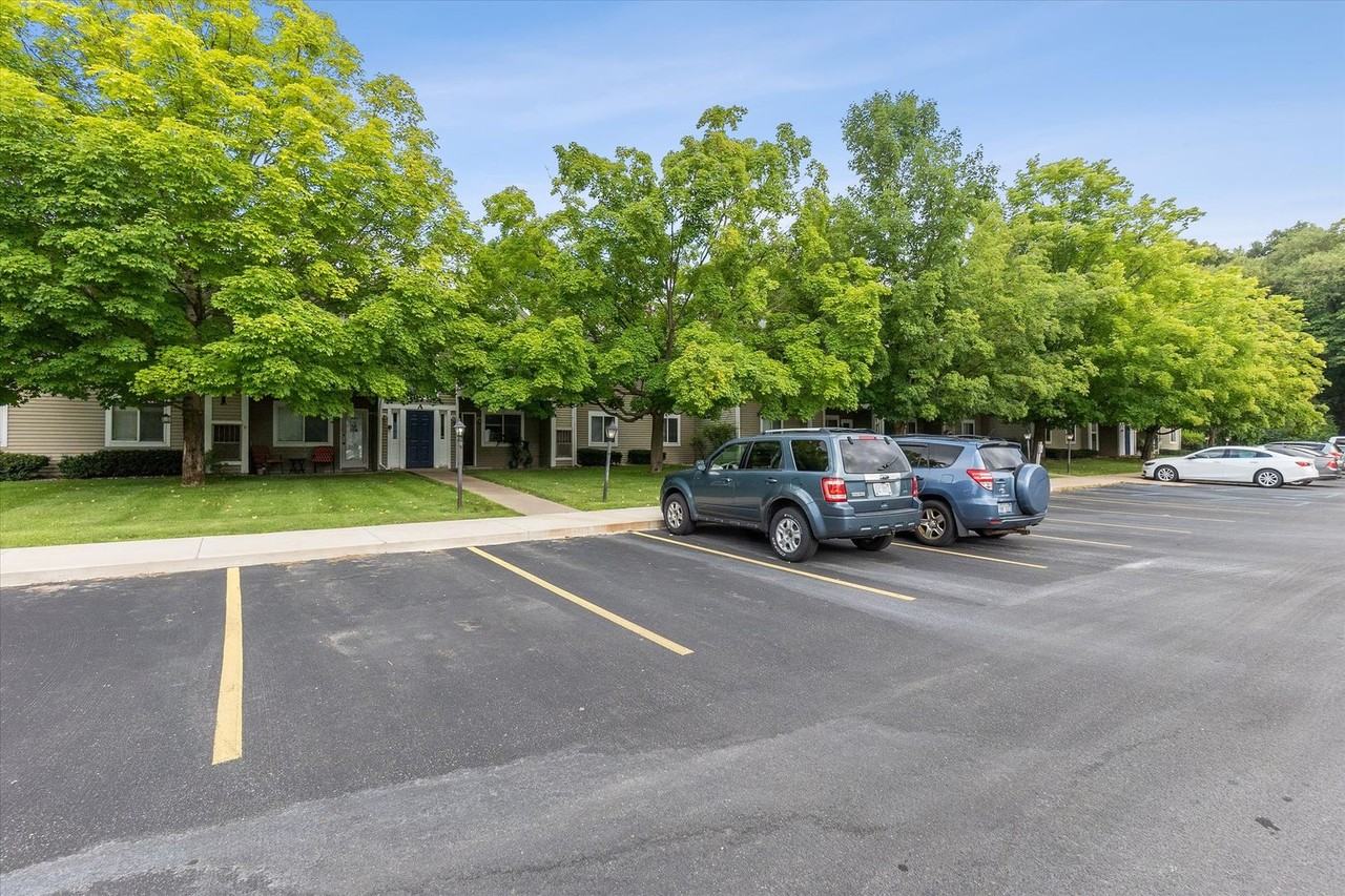 Heather Ridge Apartments - Photo 6 of 50