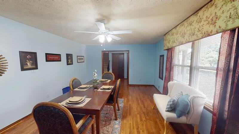 1212 Trahlyta Ter - Photo 3 of 9