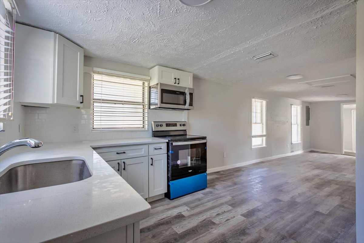 541 New Berlin Rd #NA - Photo 5 of 12