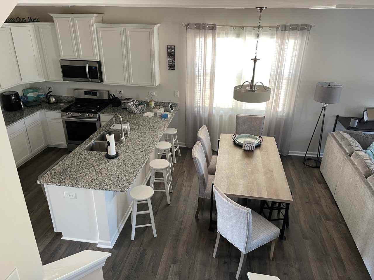 4511 Dover Ct #NA - Photo 4 of 11