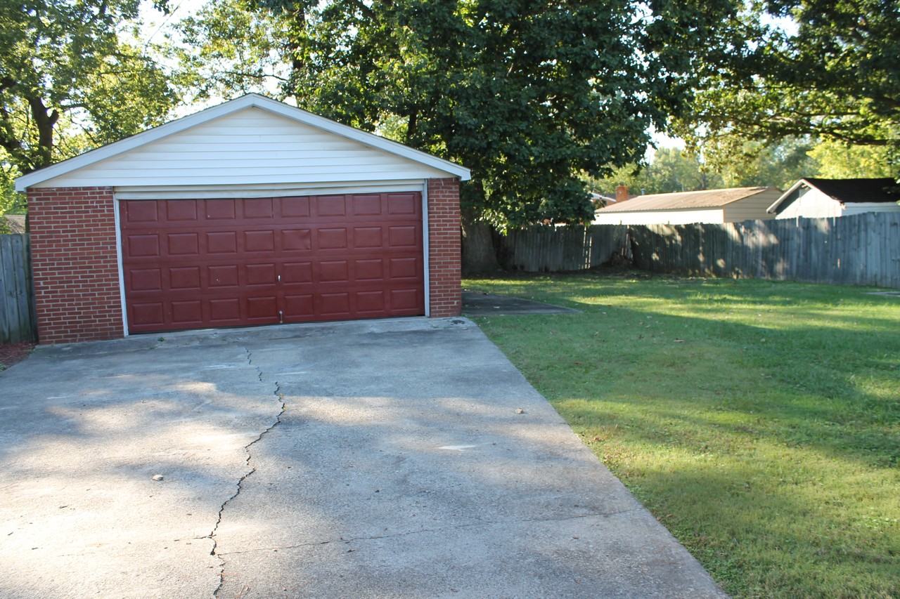 7182 Beechland Ave #NA - Photo 5 of 14