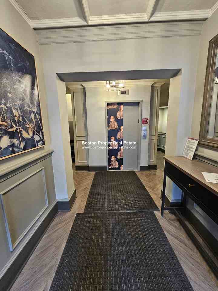 16 Westland Ave #102H - Photo 5 of 10