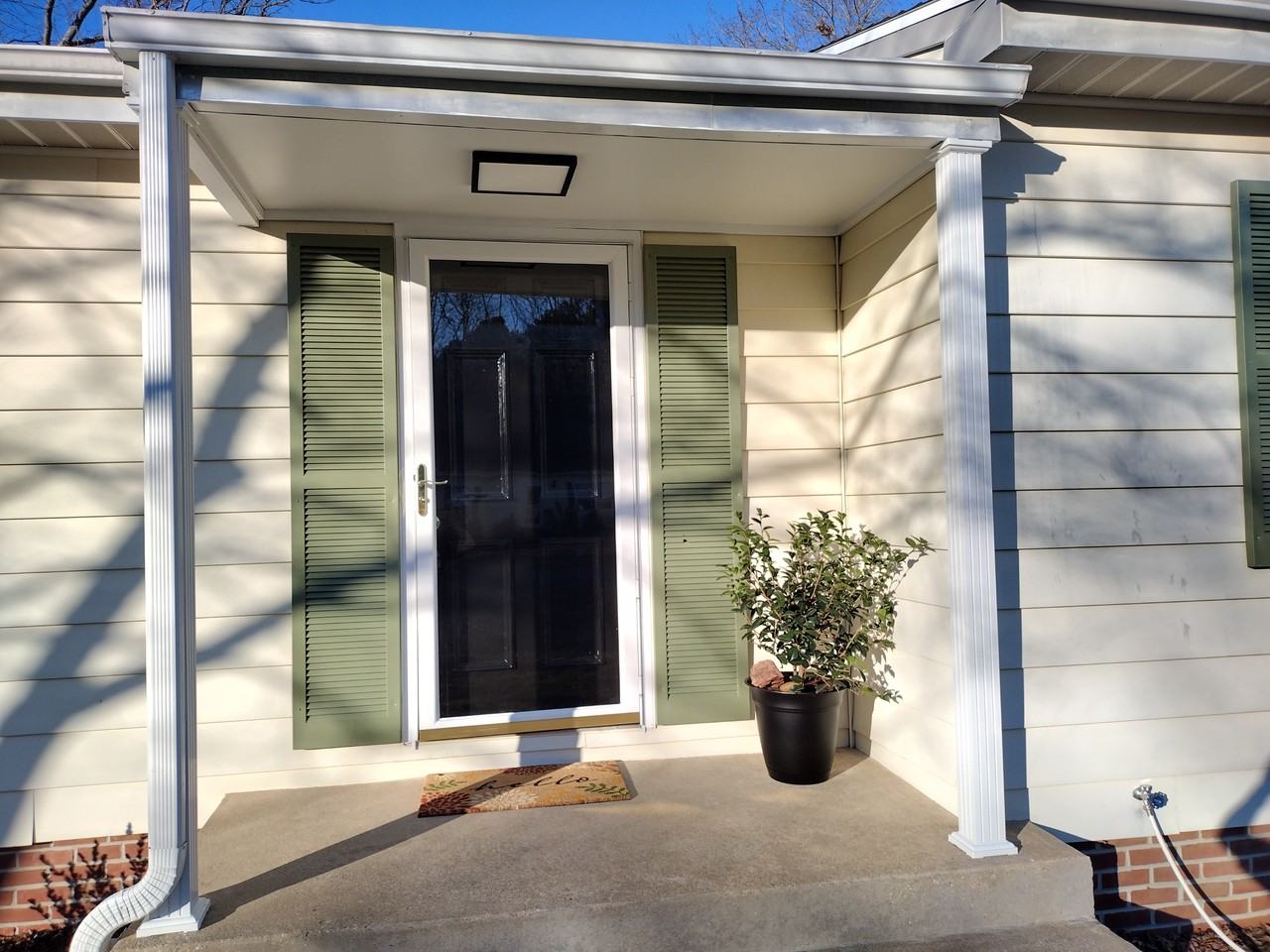 113 Holly Ter #NA - Photo 2 of 25