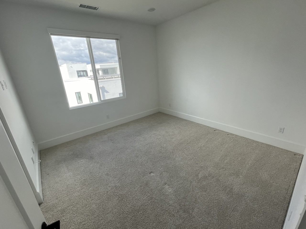 16285 Veterans Way #NA - Photo 5 of 20