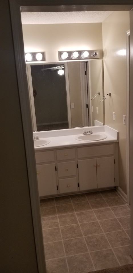 102 Baldwin Dr #102 - Photo 6 of 11