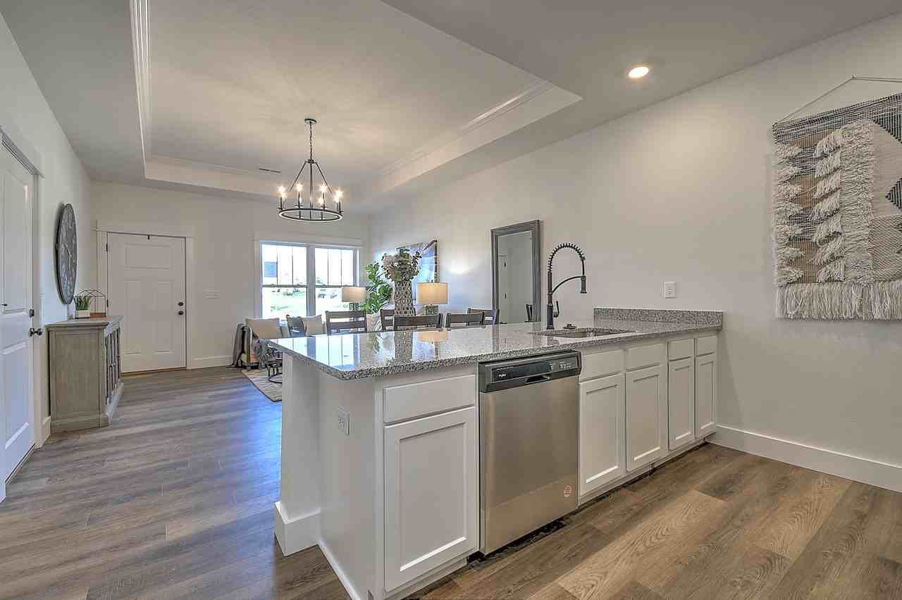 47 Alders Grv #0 - Photo 6 of 17