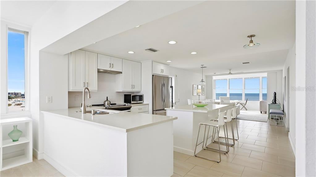 7000 Beach Plz #901 - Photo 6 of 26