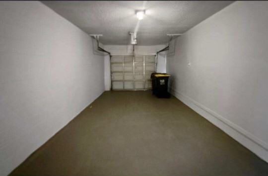 3811 Country Rd - Photo 2 of 7