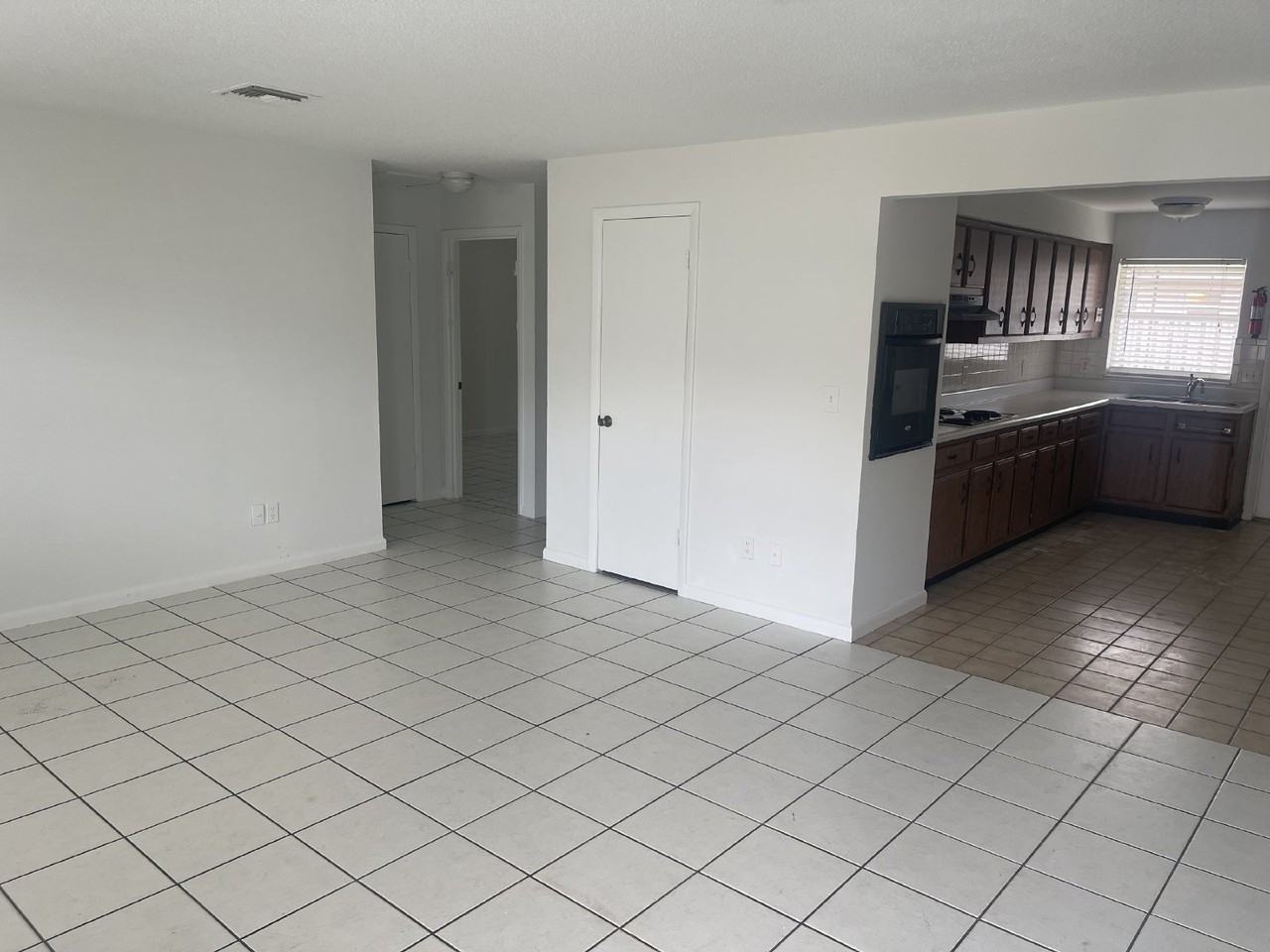 97 Lucas Rd - Photo 2 of 13