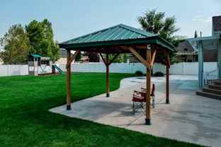 2884 Ne - Photo 1 of 1