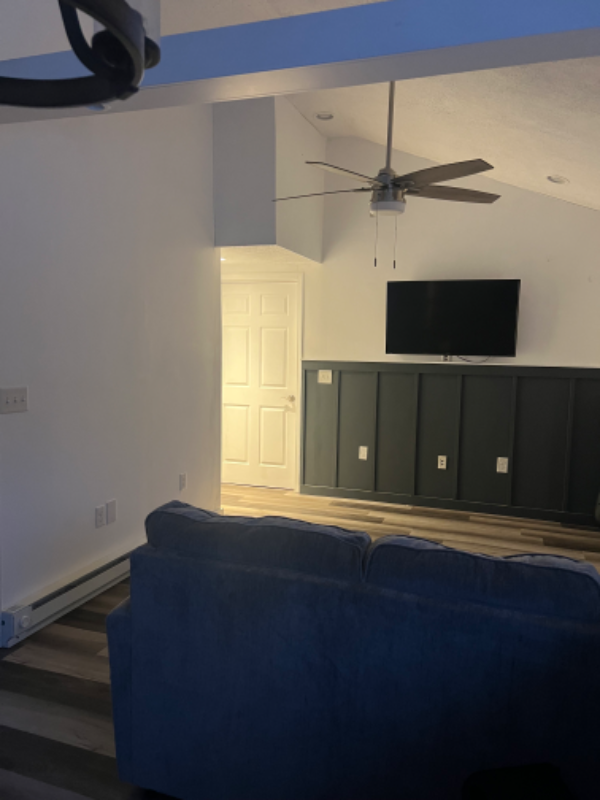 208 Bowers Ln - Photo 3 of 9