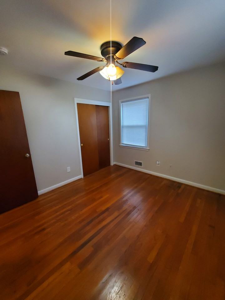 1900 Nottingwood Dr #NA - Photo 2 of 10