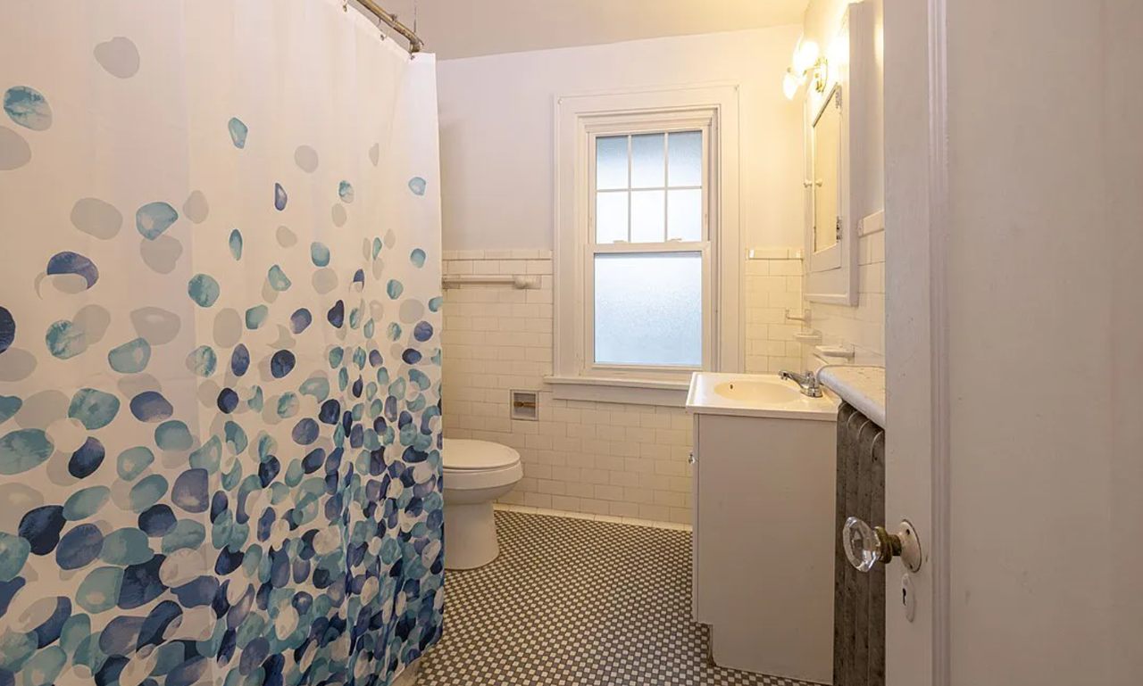 2296 S Overlook Rd #NA - Photo 2 of 8