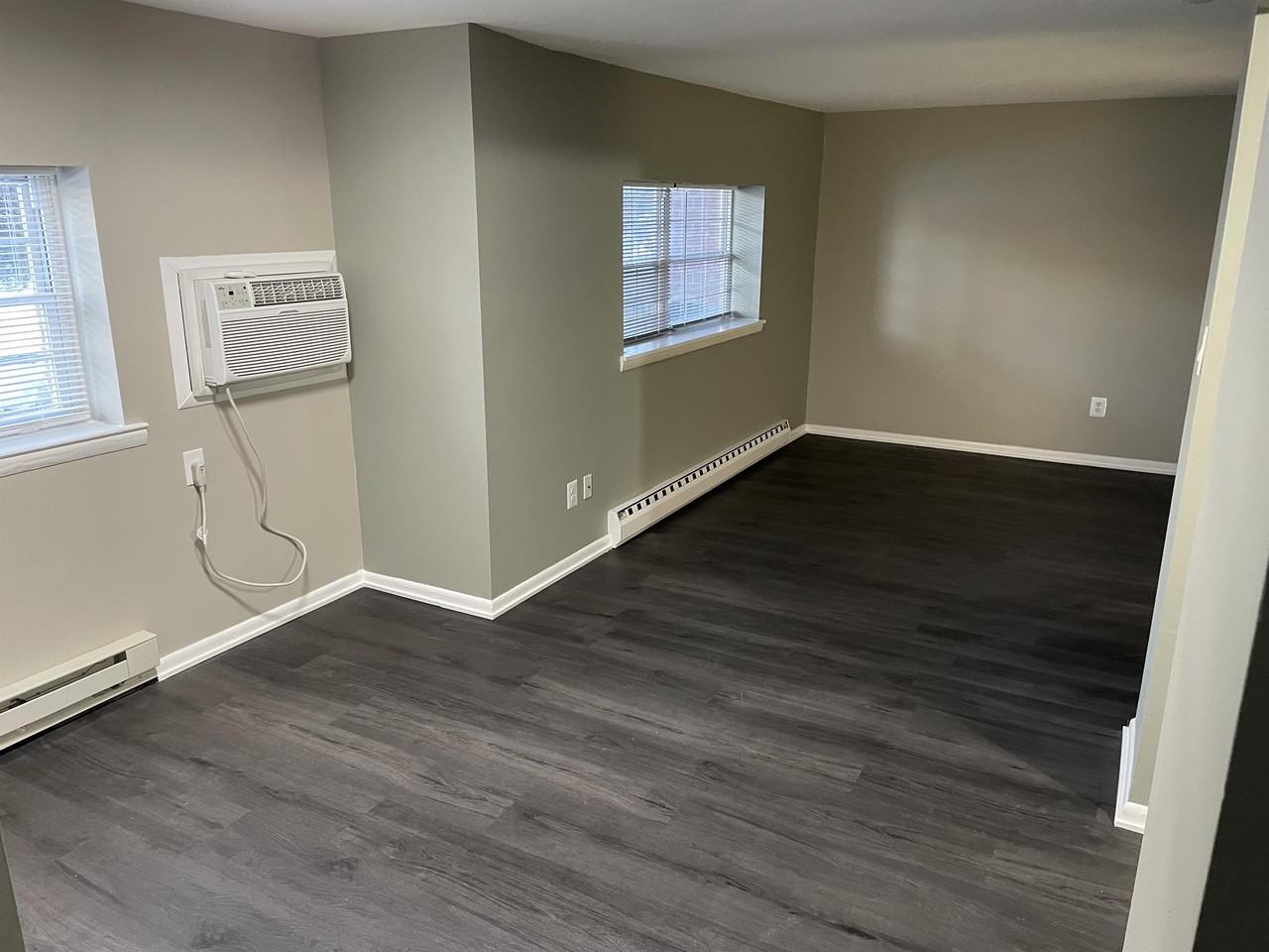 380 Minor StreetUnit 4 #380-4 - Photo 5 of 17