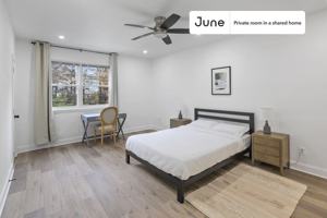 featured image of 529 42nd St Ne #A