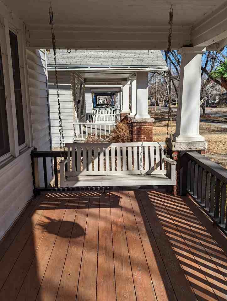 1317 Sw Plass Ave #1 - Photo 2 of 20
