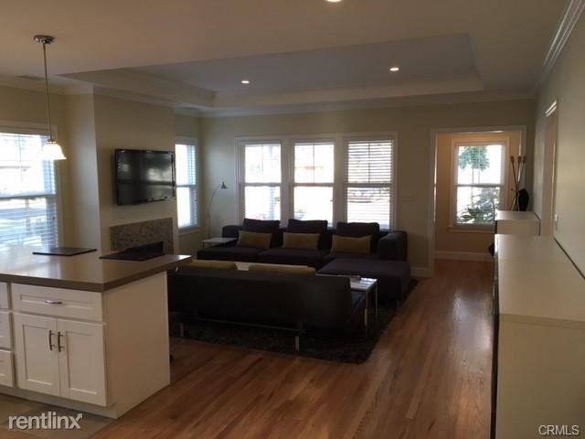 3035 Reid Ave - Photo 2 of 8