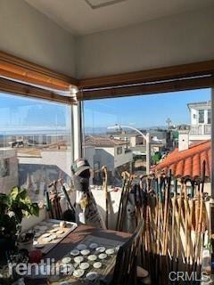 114 31st Pl - Photo 2 of 16