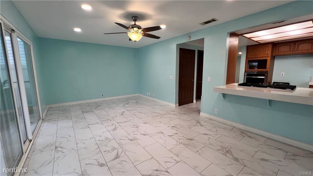 1014 Park Circle Dr - Photo 2 of 11