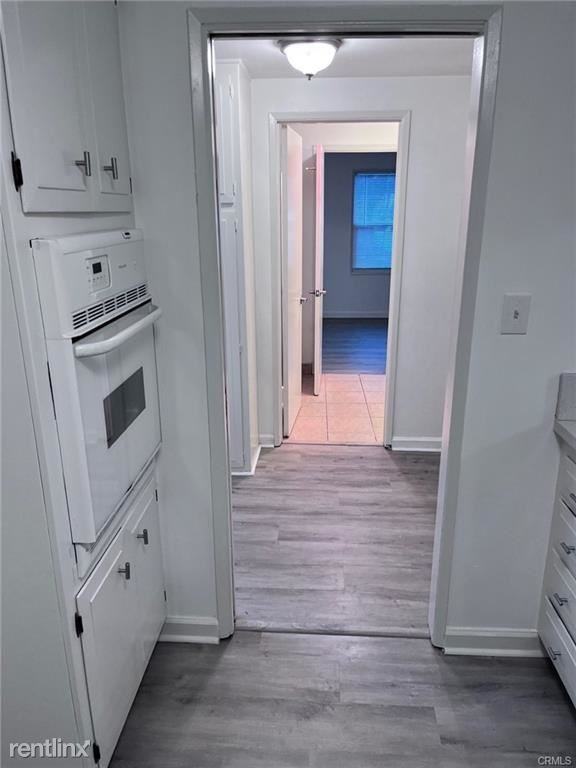 1107 Barbara St #A - Photo 2 of 11