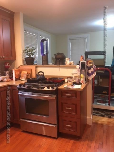 62 Maple St #1 - Photo 6 of 17