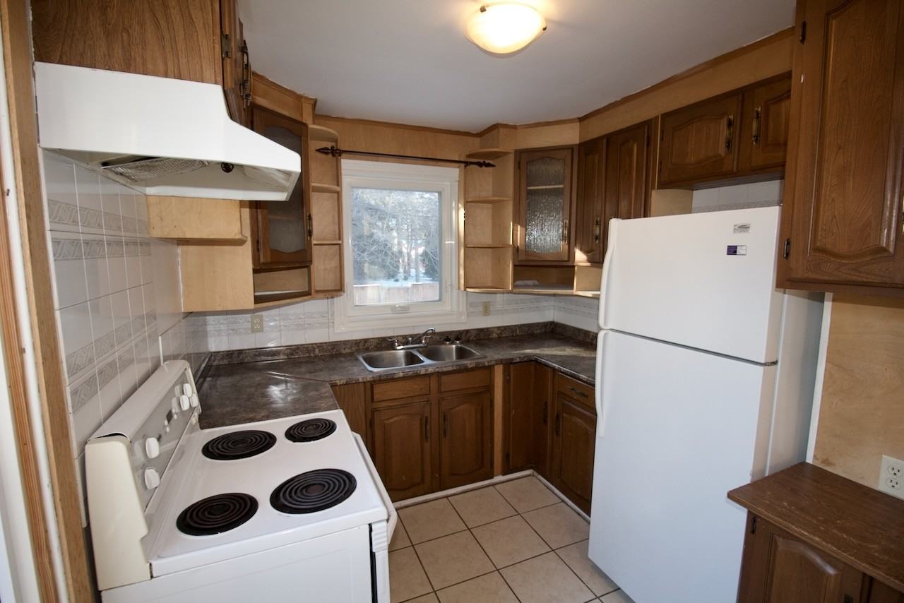 11583 80 Ave Nw - Photo 6 of 23