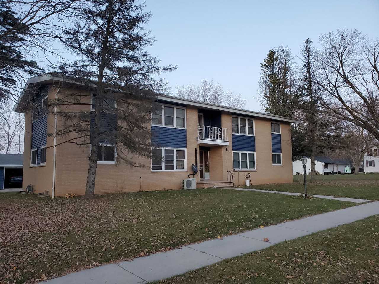 605 E. Pearl St - Photo 3 of 10