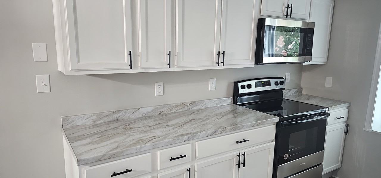 730 Broadway #2R - Photo 3 of 19