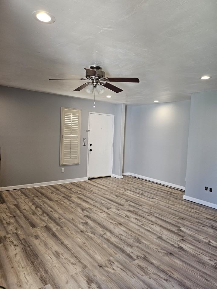 2762 Casey St #NA - Photo 5 of 17