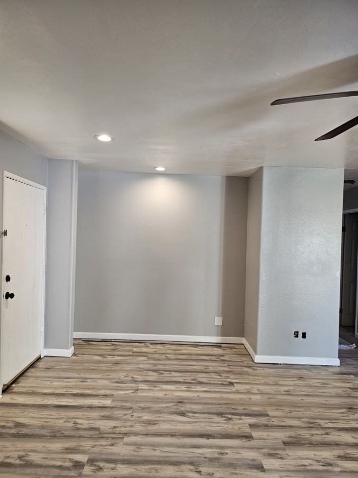 2762 Casey St #NA - Photo 7 of 17