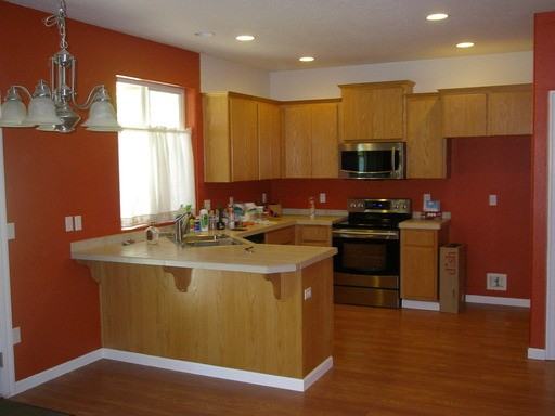 408 S Alder Ave - Photo 2 of 10