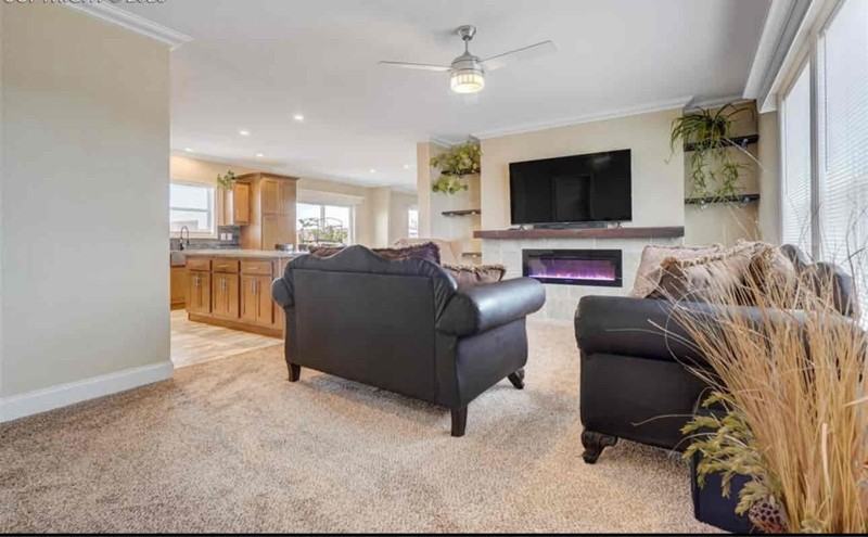 7443 Little Chief Ct - Photo 3 of 14