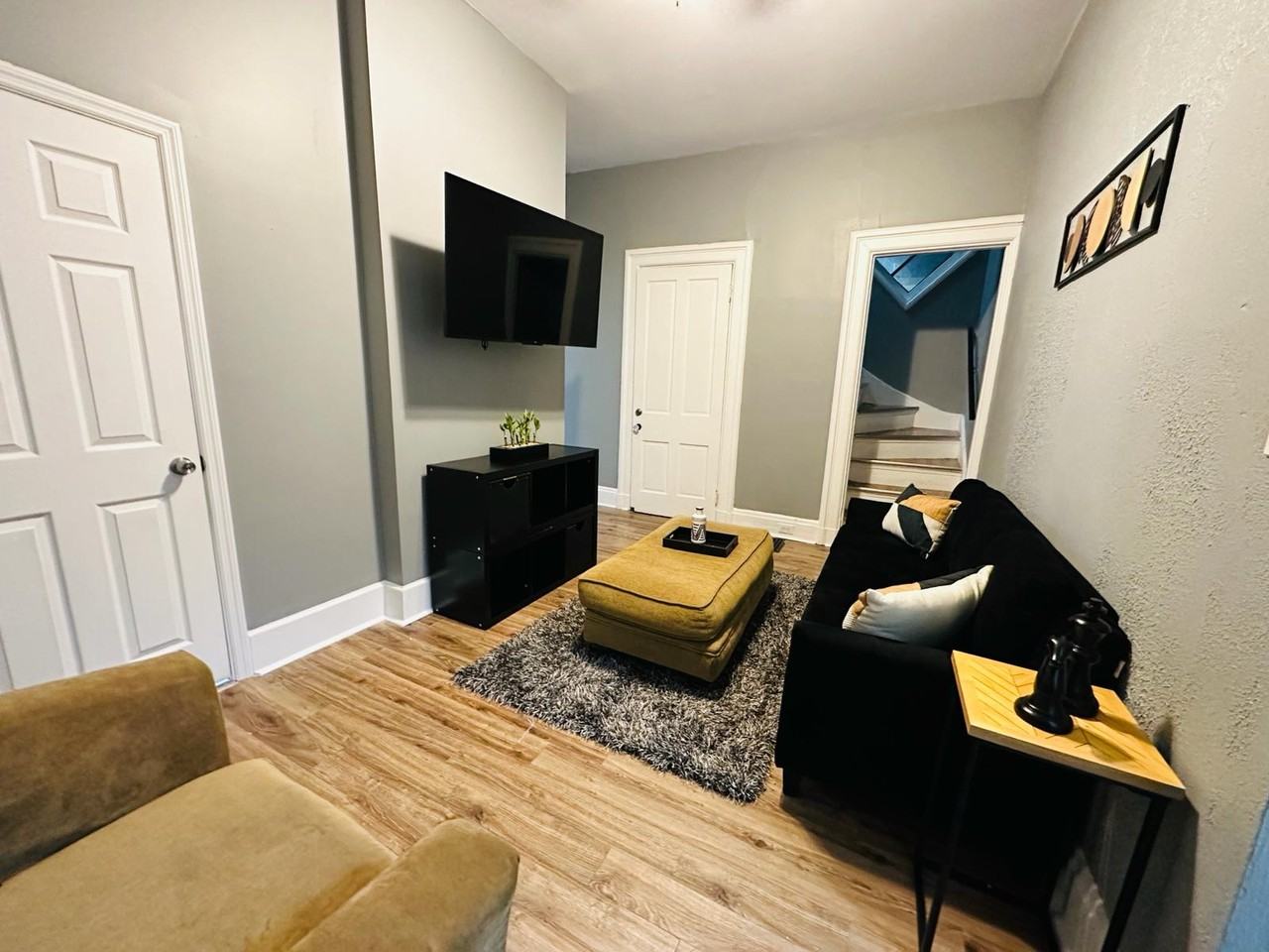 3207 Hackberry Street - Photo 2 of 15