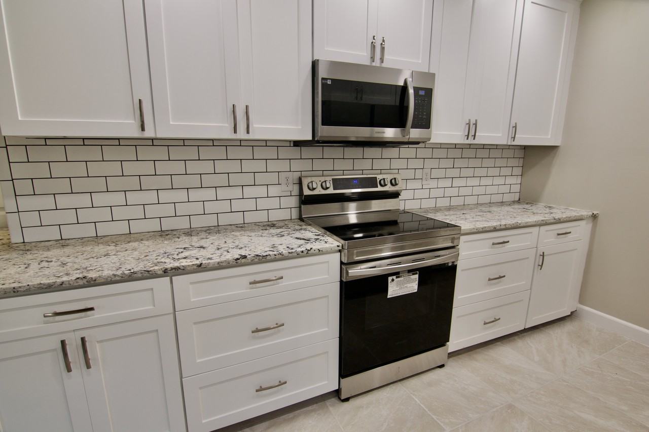 347 Berry Ave #NA - Photo 2 of 12