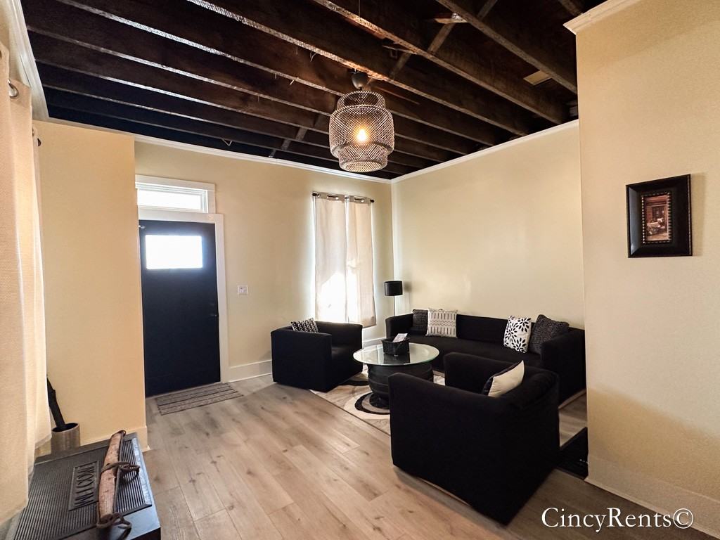 2456 Riverside Dr #NA - Photo 3 of 27