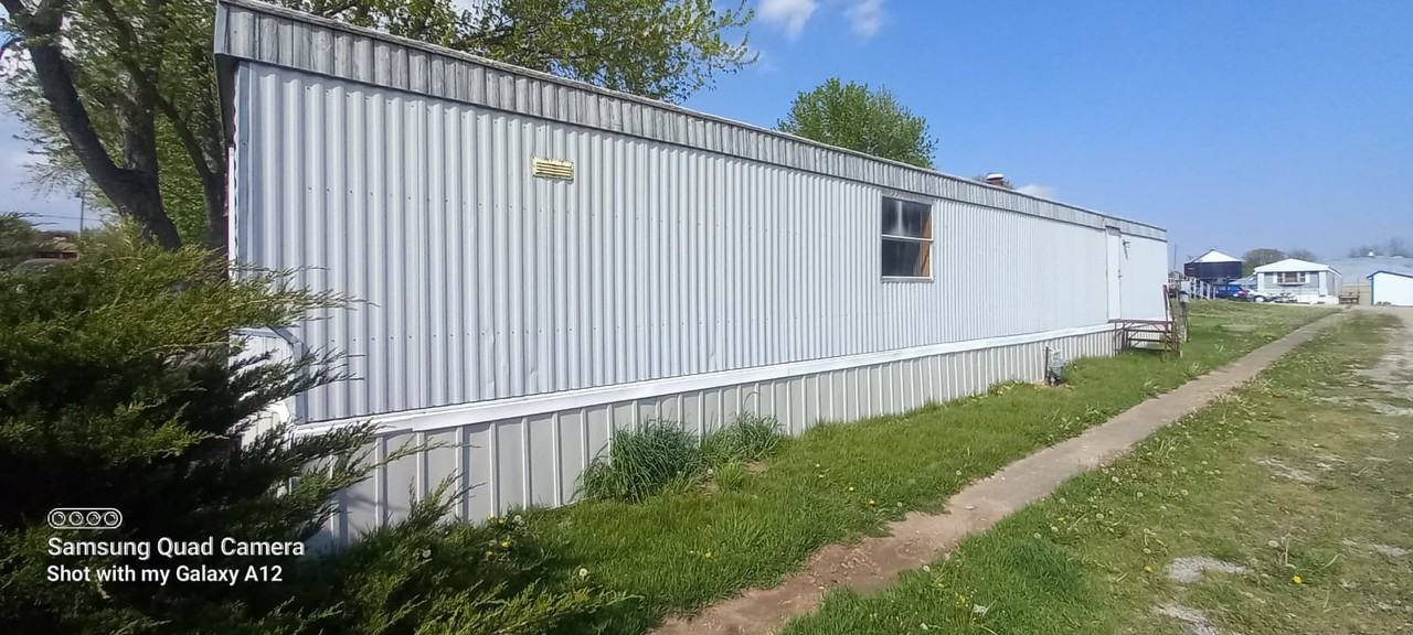 Georgetown Mobile Home Park #G24 - Photo 3 of 13