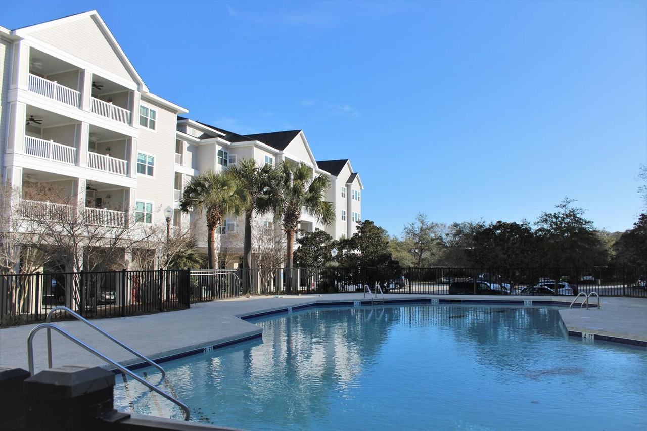 1984 Folly Rd #209A - Photo 4 of 40