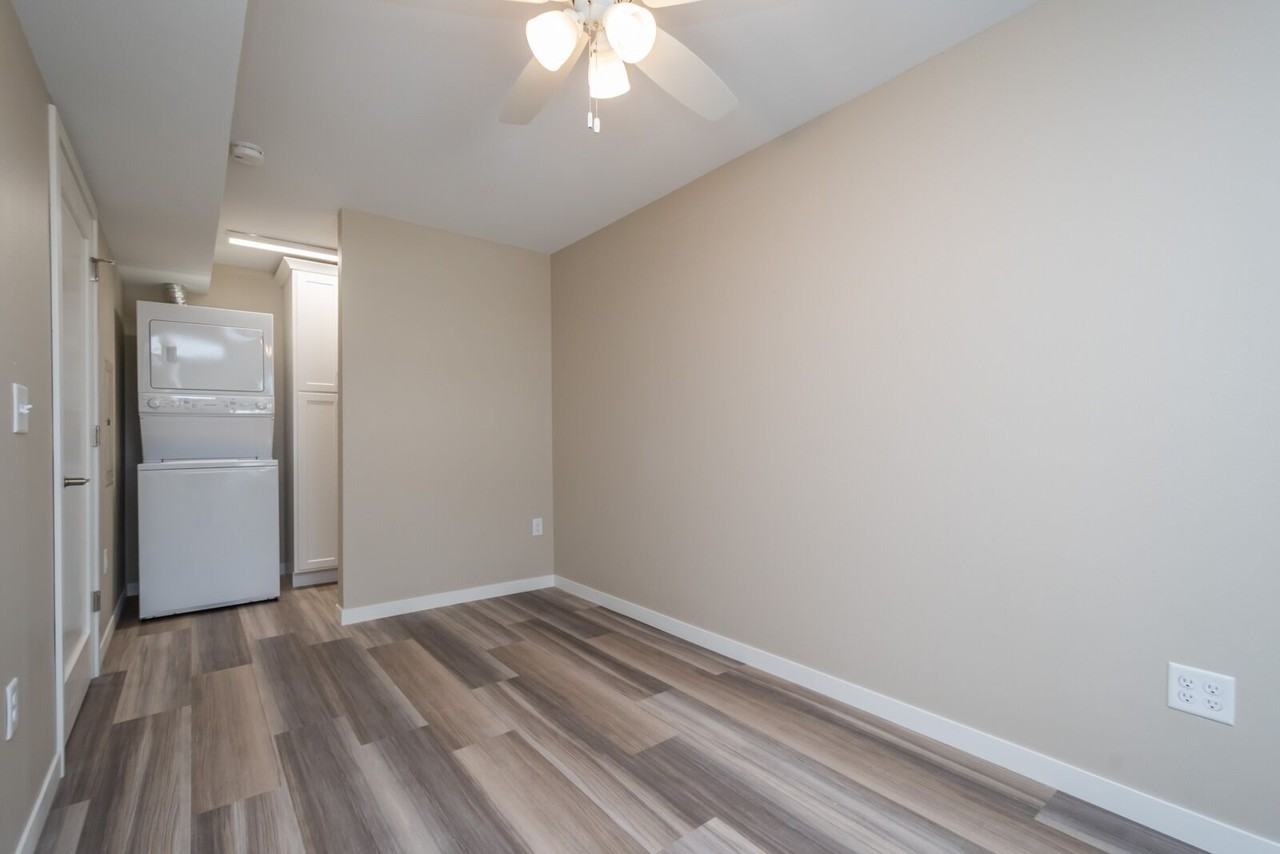 199 6th St #4 - Photo 6 of 15