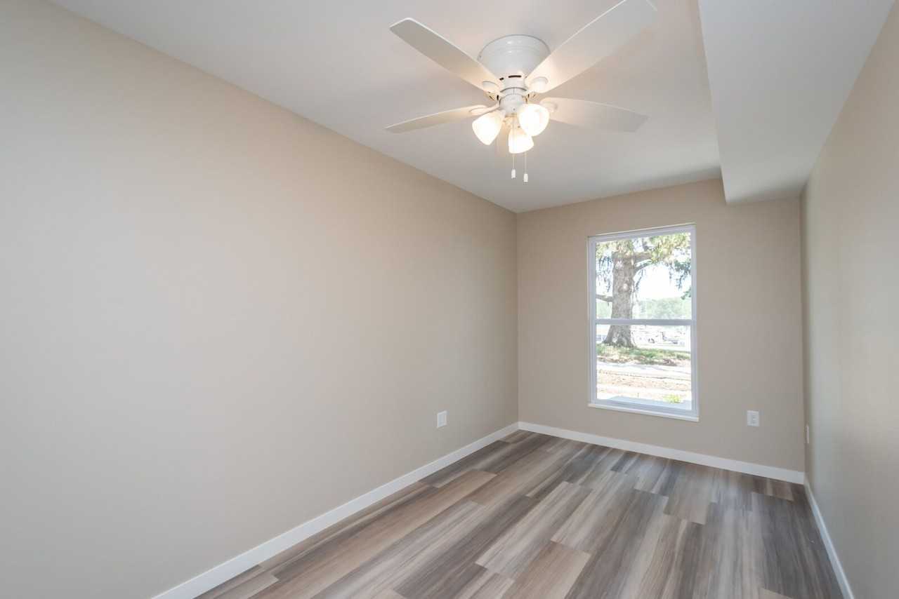 199 6th St #4 - Photo 7 of 15