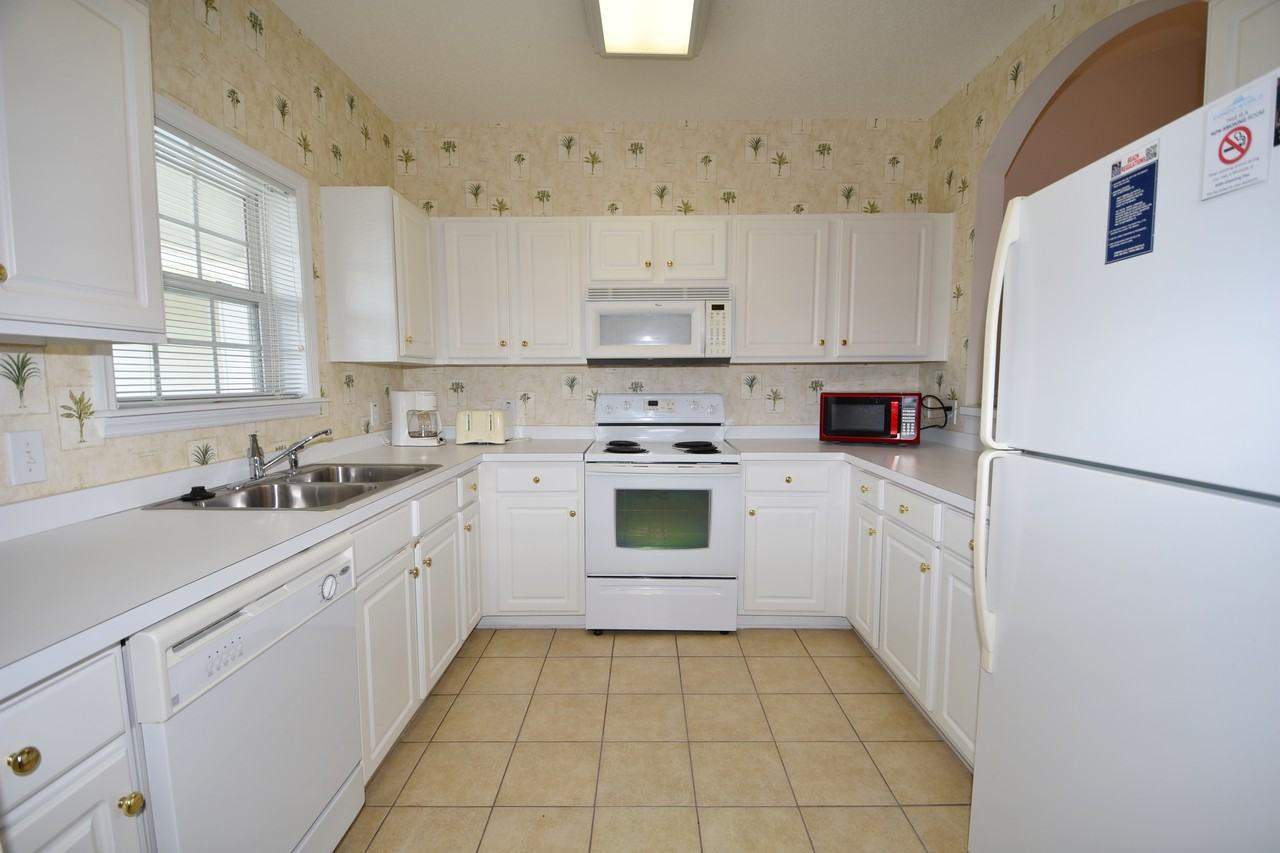 5801 Oyster Catcher Dr #1632 - Photo 2 of 13